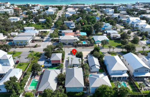 Two Homes, Private Pool, Game Room & Steps to the Beach - Foto 72