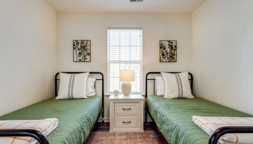 Game Room Fenced backyard Sleeps 10 Fire Pit - Foto 5