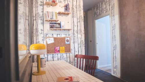 Grand appartement rénové, tout confort - Foto 3