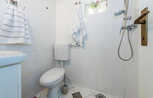 4 Bedroom Pet Friendly Home In Drnis - Foto 33