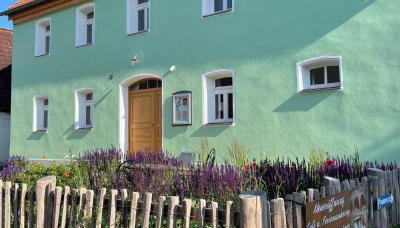 Frau Kunni - Café und Ferienwohnungen - Foto 1, Garden