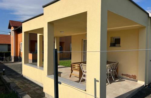 Minihaus in Zagreb - Foto 13