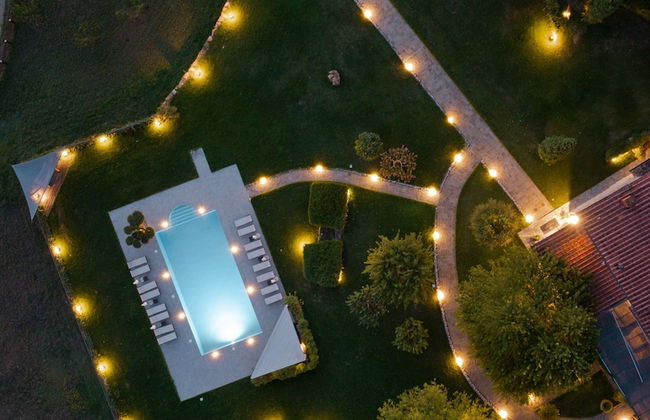 Villa in Tuscany With Pool & Panoramic Views - Photo 42