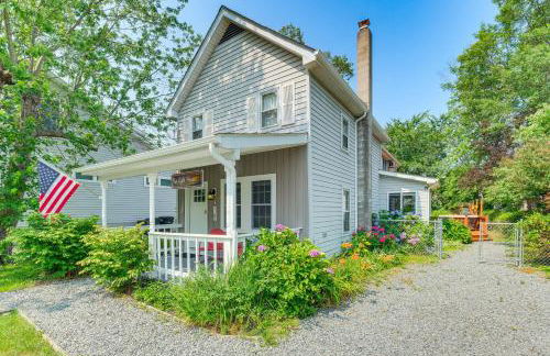 Adorable Cottage Fire Pit, Walk to Colonial Beach - Foto 3