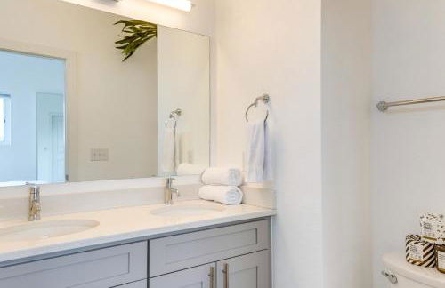 Modern Denver Townhome with Rooftop Terrace! - Foto 17