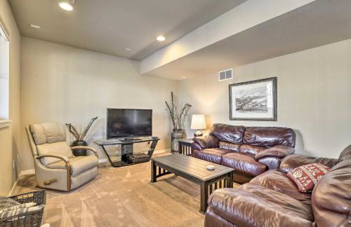 Ski-InandOut Granby Home with Gas Grill and Fire Pit! - Foto 17