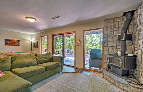 Home with Large Deck on Table Rock Lake! - Foto 20