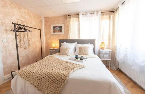 Maison Chaleureuse avec parking gratuit sur place - Foto 9