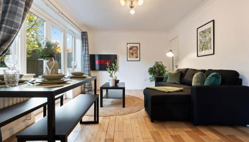 Applin House-5 Bed Contractor Stay Parking WIFI - Foto 1