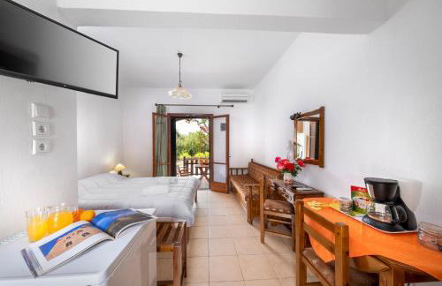 Vergonis Studios - Photo 9