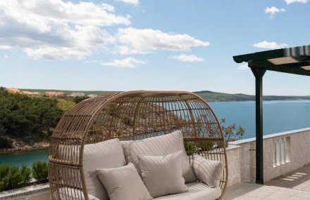 Green House - Photo 30