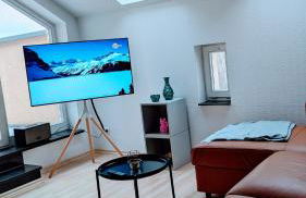 Rooftop Art Apartment, E-Roller,Ausblick,WLAN,TV, Netflix - Foto 28