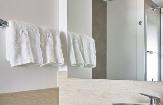 Almarena Puerto Retiro Affiliated by Melia - Photo 21