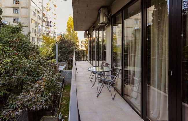 3 Bedroom Apartment near Vake Park - Foto 30