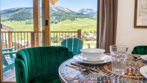 1 Bedroom Suit at Trailhead - Top Floor - Mountain Views - Foto 2