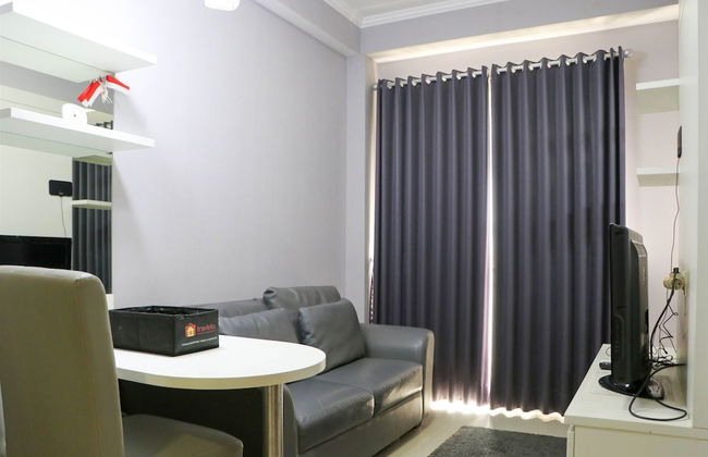 Minimalist And Warm 1Br Signature Park Grande Apartment - Photo 18