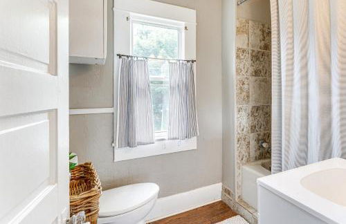 Walk to Downtown Historic Guthrie Home on Mansur - Photo 16