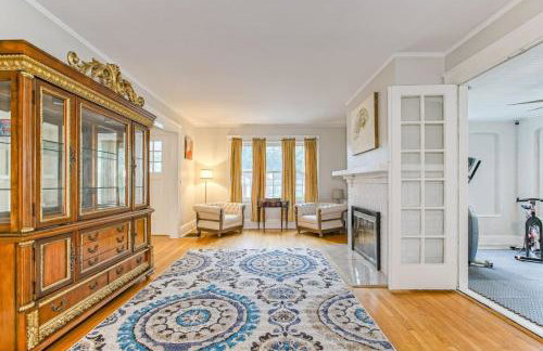 Massive 6 bedroom home with a Pool - Foto 32