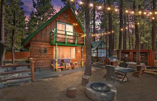 Bear Country Retreat, Fawnskin Near the Lake - Foto 1