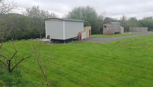 Anglesey new modern shepherds hut with spa hot tub - Foto 5