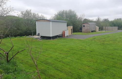 Anglesey new modern shepherds hut with spa hot tub - Foto 5