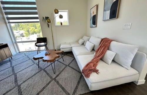 The Rooftop - Columbia City Retreat - Free Parking & EV Point - Foto 2