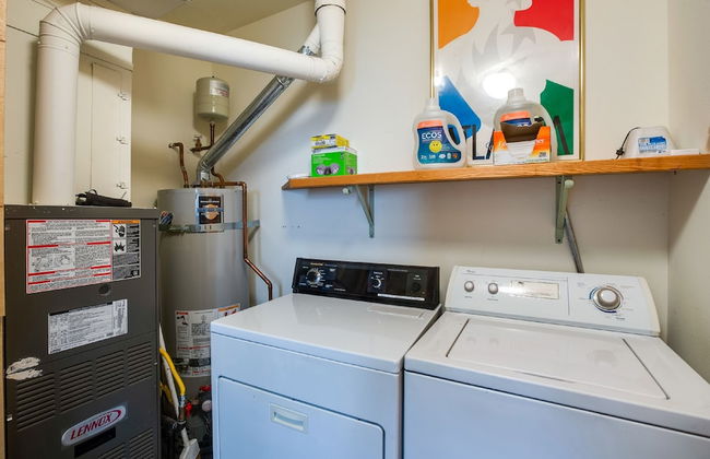 70MBR- Hot Tub - BBQ - Wi-Fi - Pets Ok - Sleeps 8 - Foto 12