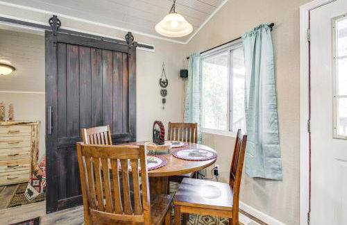 Cozy Cottage with Pool Btwn Knoxville and Pigeon Forge - Foto 7