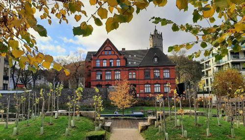 back to school (rote Schule) - Foto 3