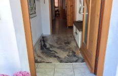 Ruhige Ferienwohnung Nussbaum mit kostenlosem Parkplatz ideal für Monteure, Geschäftsreisende, Paare & Durchreisende - Foto 13