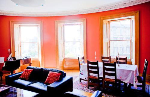 Epicurean Clerk Apartment - Photo 9