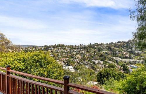Spectacular Views and Tranquil Retreat in Los Feliz - Foto 28