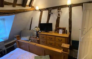 Cosy 18th Century Thatched Country Cottage - 3 bed - Foto 48