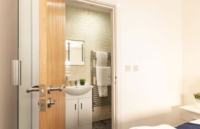 Karah Suites - Baker Street - Photo 20