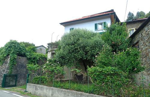 Low-mountain house with terrace and garden, near Lake Maggiore - Foto 30