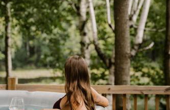 Treehouse Duo Lakefront 2 Private Hot Tubs - Photo 18