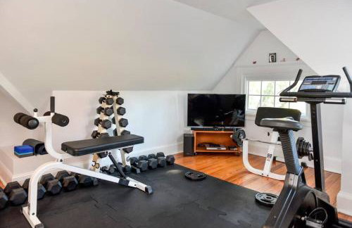 Luxury 5 Star Home with Amazing Water Views - Foto 37