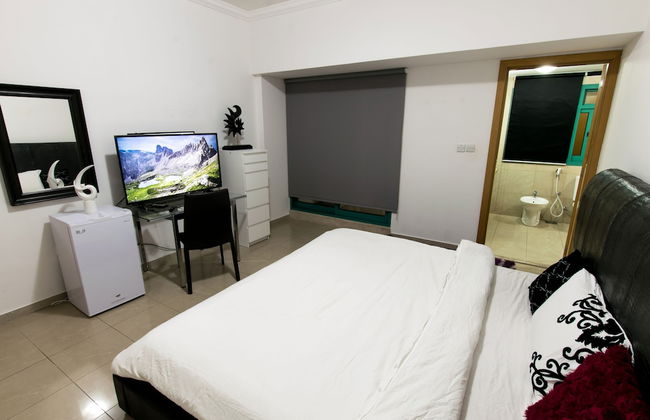 Marina Crown Tower - Photo 4