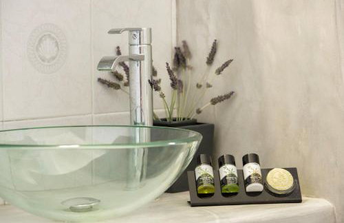 Blue Waves Suites & Apartments - To Kyma - Photo 51