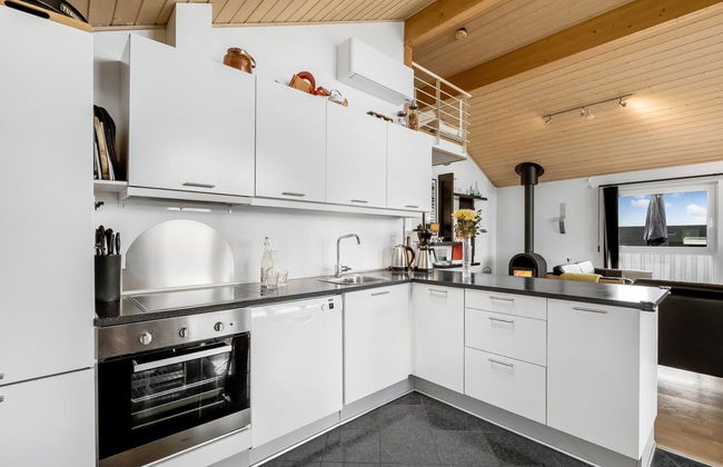 "Samuil" - 300m to the fjord - Foto 29