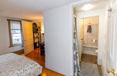 Charming Guest House - Pittsburgh's Little Italy - Foto 17