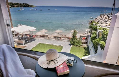 Laia Seafront Luxury Apartments - Photo 1