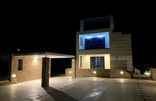 Souvala /Aegina. Excellent location Luxury villa. - Foto 11