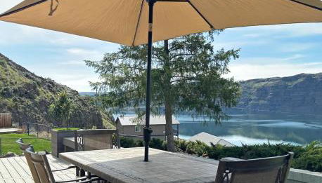 Columbia River Gorge Cabin with Gorgeous View! - Foto 1