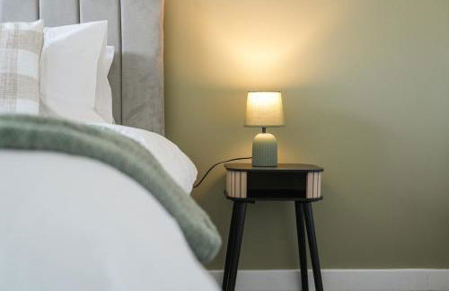 Yasmin's Townhouse - Sleeps upto 10, great for groups with FREE Parking - Hosted by Stay Host Save - Foto 21