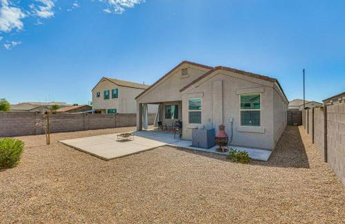 Patio and Fire Pit! Cozy Desert Retreat in Buckeye - Foto 26