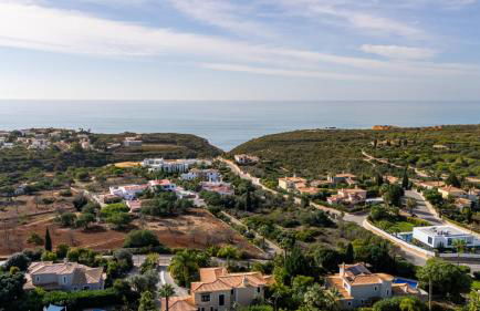 Bright 3 BDR Duplex House With Pool by LovelyStay - Foto 54