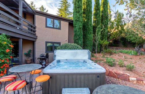 Outdoor Entertaining Space: Sedona Mtn-View Home - Foto 31