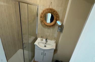 Modern Flat in Walsall UK - Foto 5