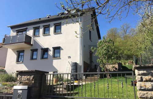 Ferienwohnung Weinbergsblick optimale Stadtnähe - Foto 1
